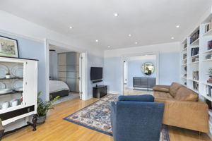 1597 Bathurst St - Unit 8, Toronto, ON M6C 1M6, CA Photo 8