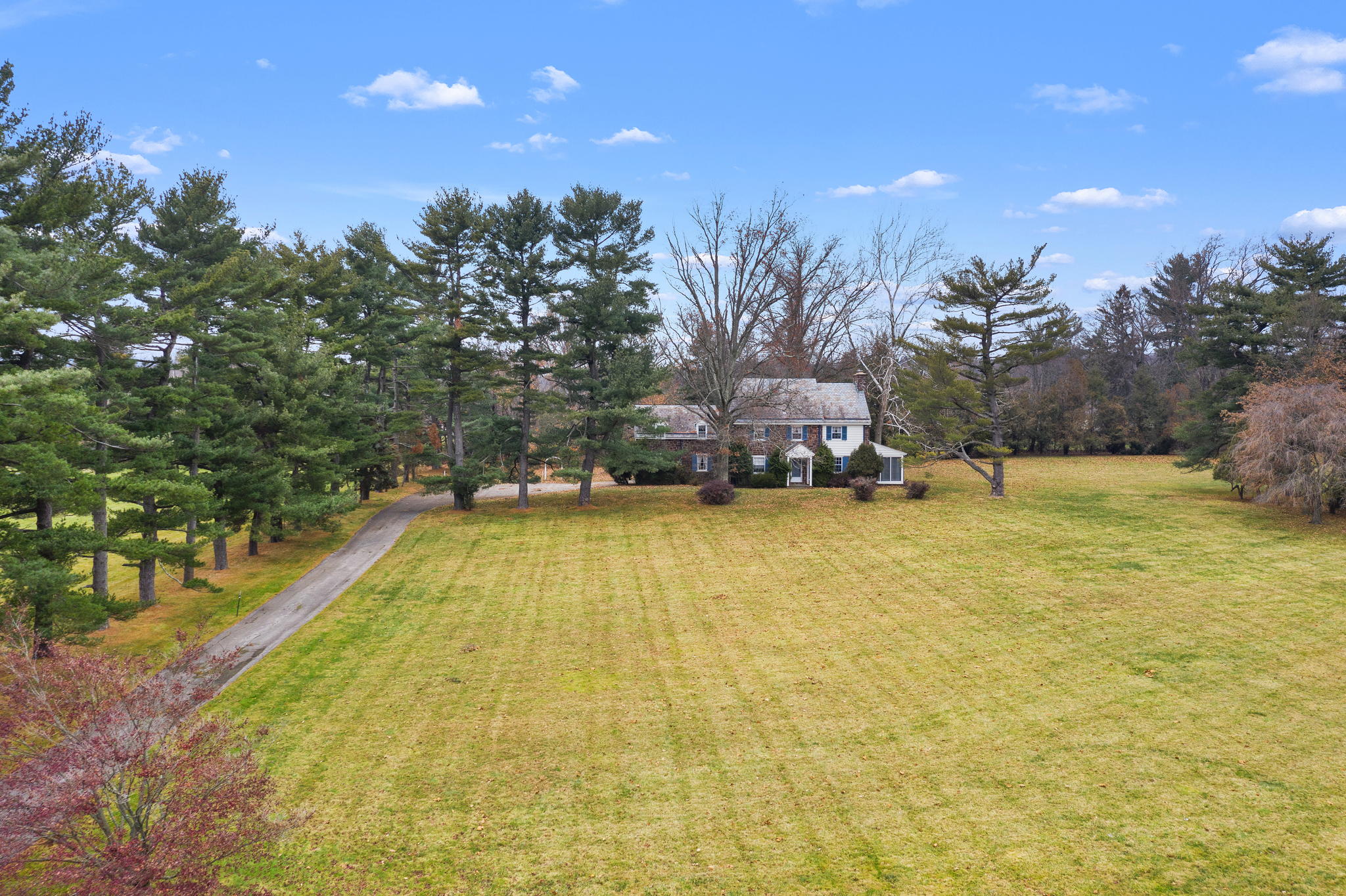 2105 Chestnut Ct, Pottstown, PA 19465, US Photo 1