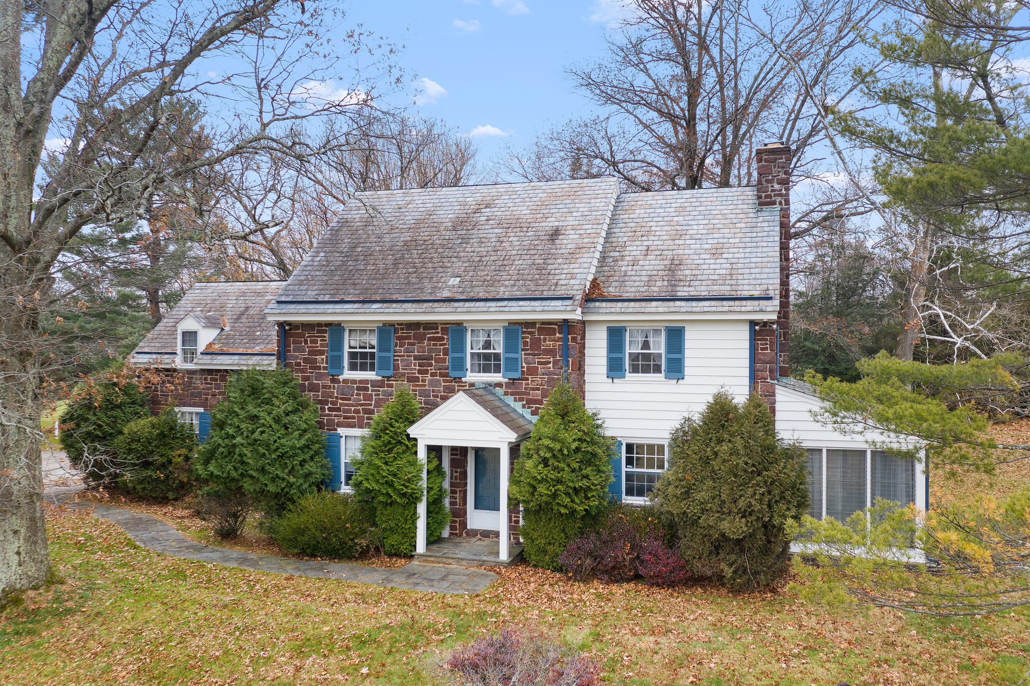 2105 Chestnut Ct, Pottstown, PA 19465, US Photo 2