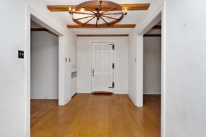 2105 Chestnut Ct, Pottstown, PA 19465, US Photo 3