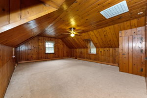 2105 Chestnut Ct, Pottstown, PA 19465, US Photo 24