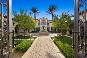 52551 Via Savona, La Quinta, CA 92253, US Photo 9