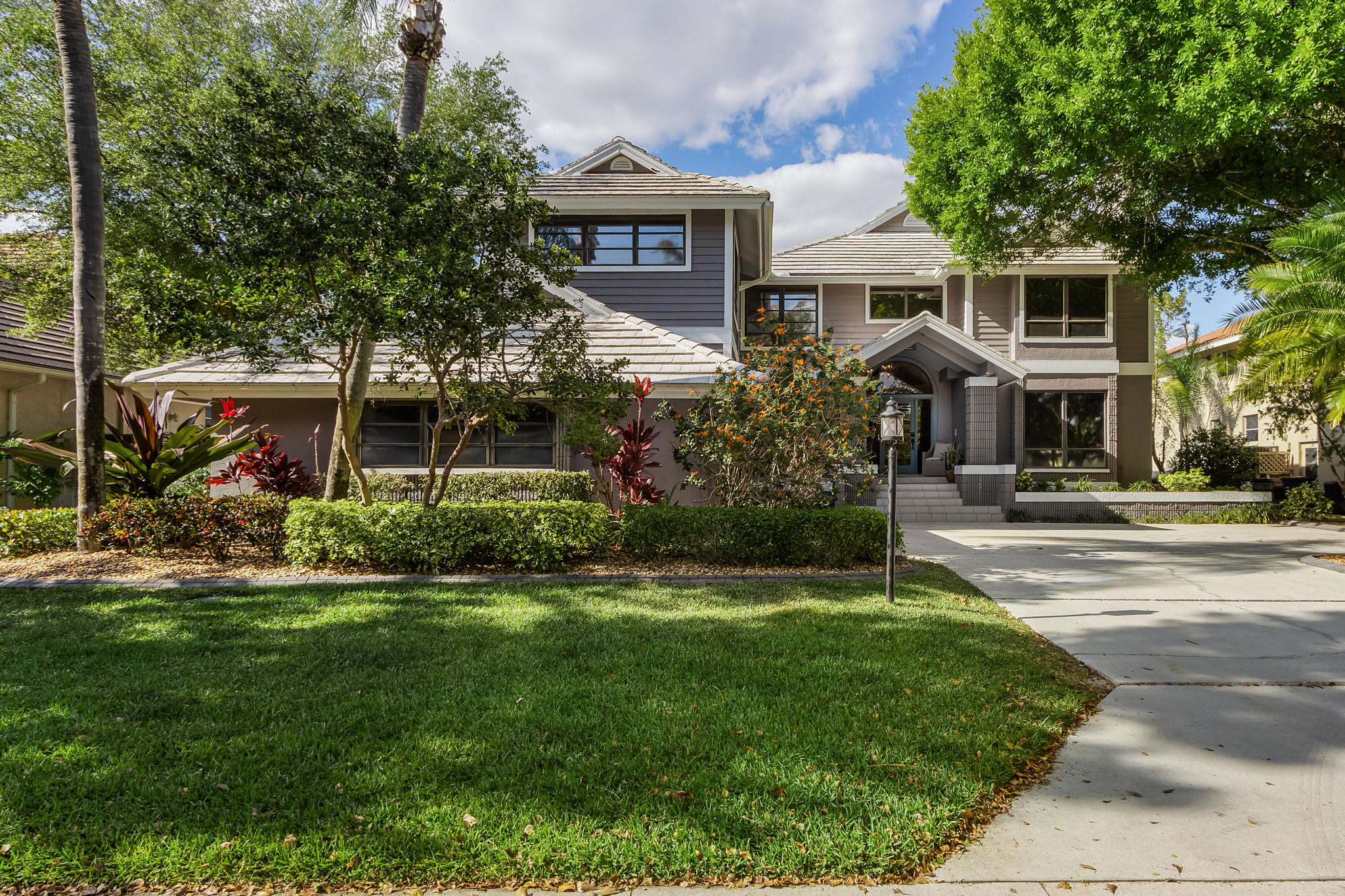 5140 Harborage Dr, Fort Myers, FL 33908 VisualPRO Photography