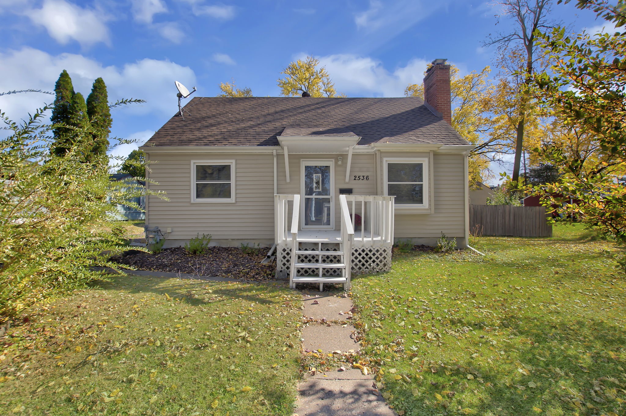 2536 2nd St N, North Saint Paul, MN 55109 Nordy Photography