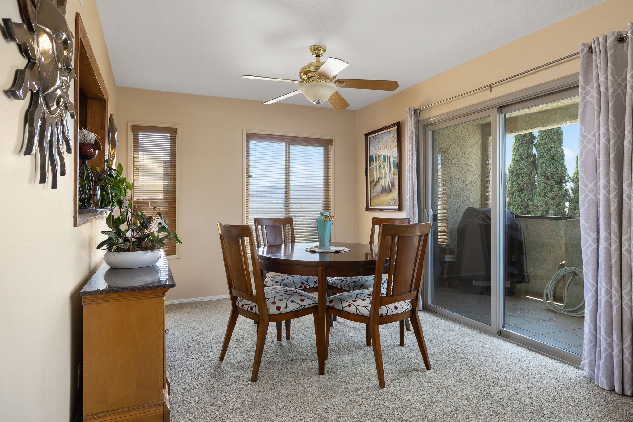 82 Arnaz Dr, Oak View, CA 93022, USA Photo 11