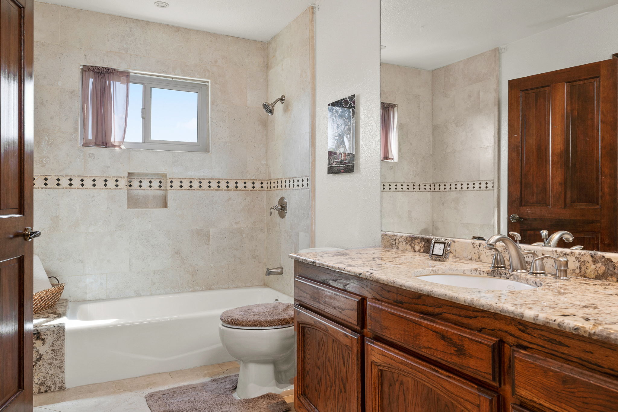 82 Arnaz Dr, Oak View, CA 93022, USA Photo 39