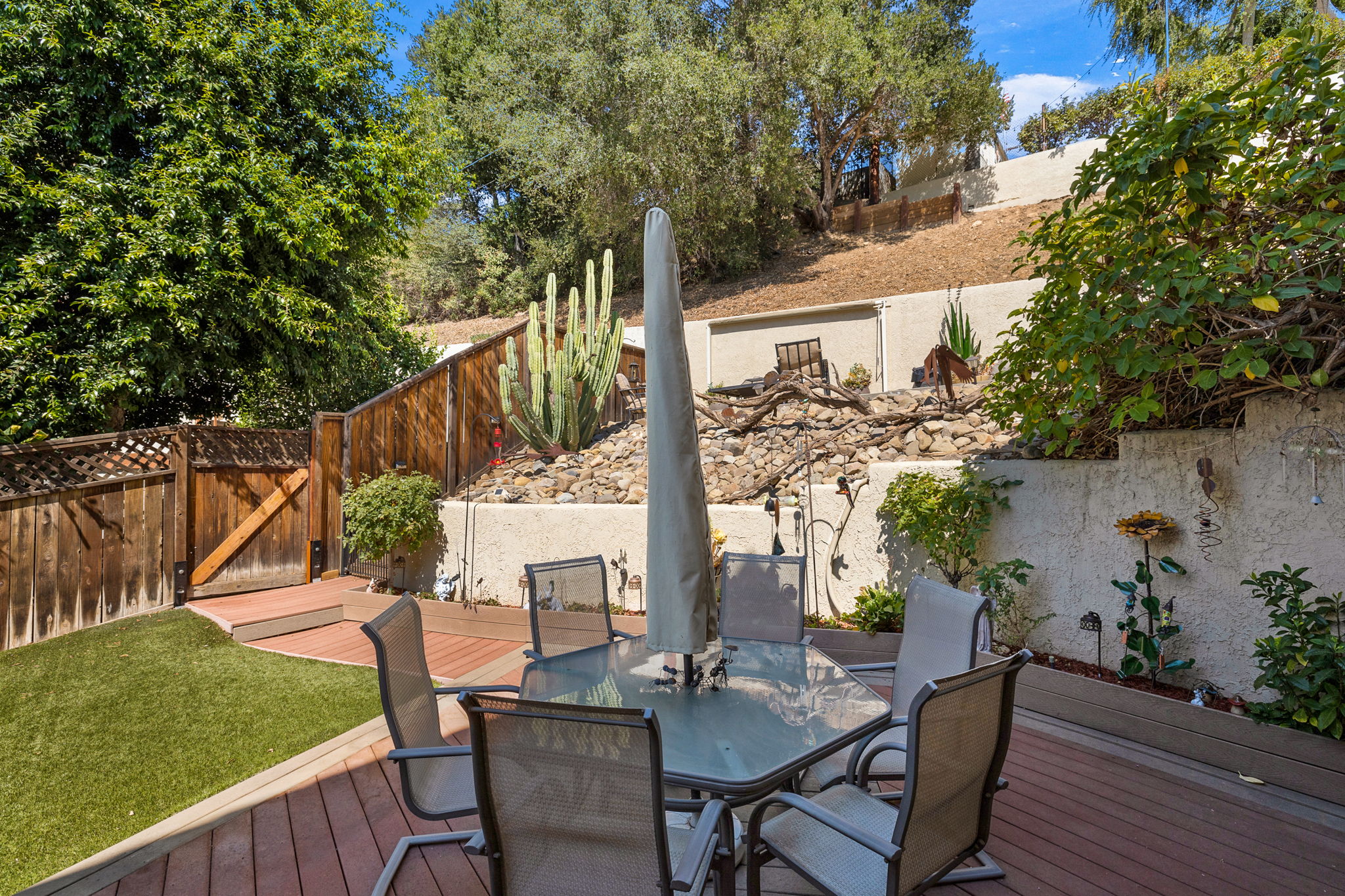 82 Arnaz Dr, Oak View, CA 93022, USA Photo 44