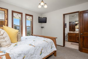 82 Arnaz Dr, Oak View, CA 93022, USA Photo 36