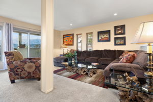 82 Arnaz Dr, Oak View, CA 93022, USA Photo 7