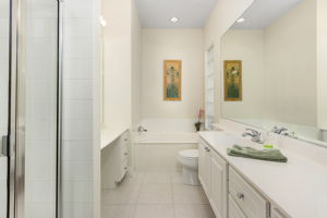 5025 Jarvis Ln, Naples, FL 34119, US Photo 15