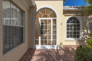 5025 Jarvis Ln, Naples, FL 34119, US Photo 2