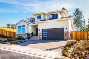 3558 Southridge Dr, Santa Rosa, CA 95403, US Photo 2