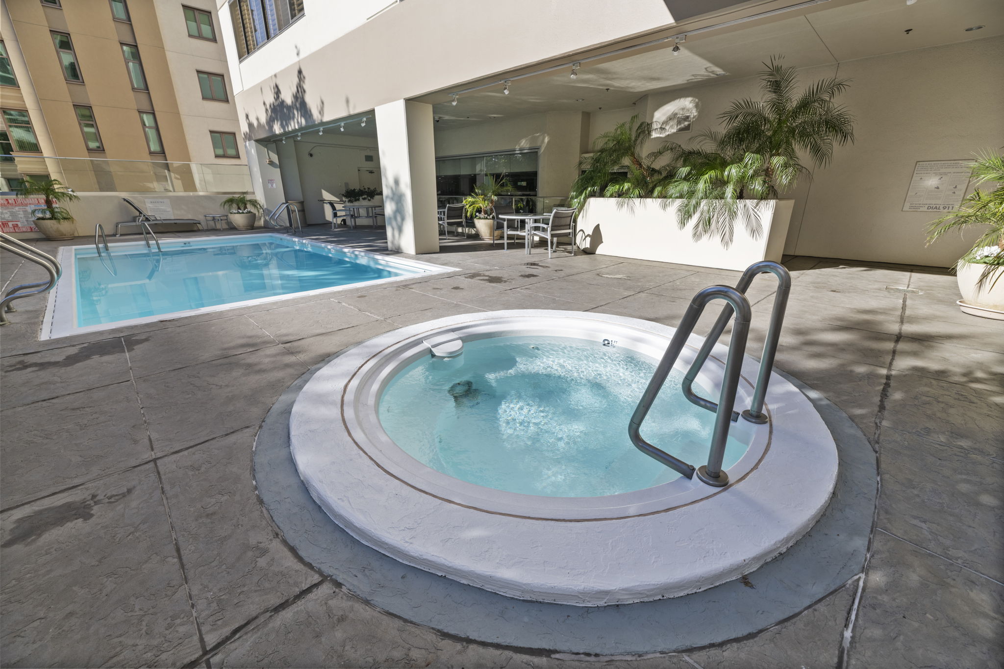 10445 Wilshire Blvd, Los Angeles, CA 90024, US Photo 31