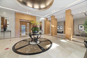 10445 Wilshire Blvd, Los Angeles, CA 90024, US Photo 37