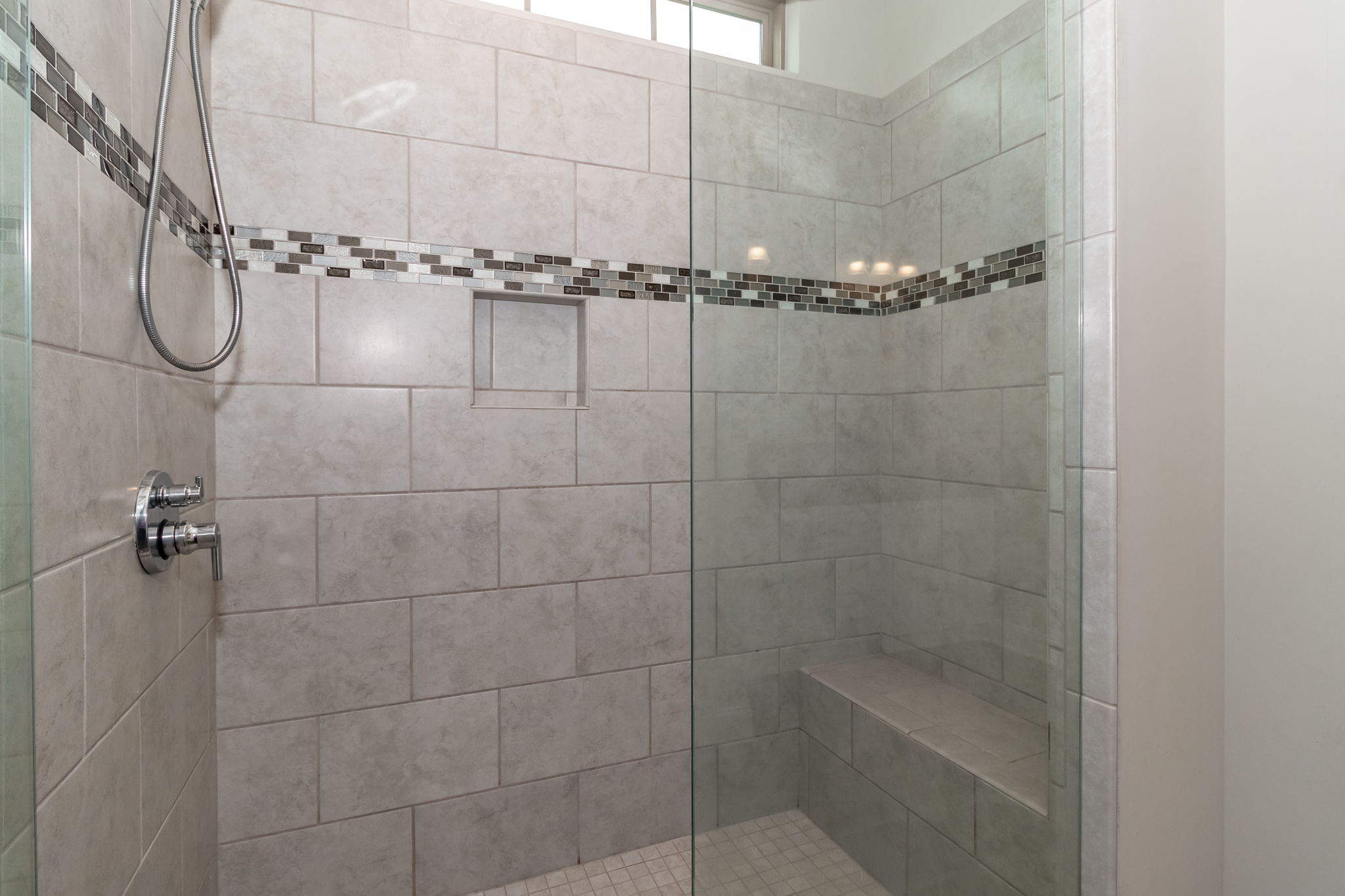Owner's En-Suite Bath