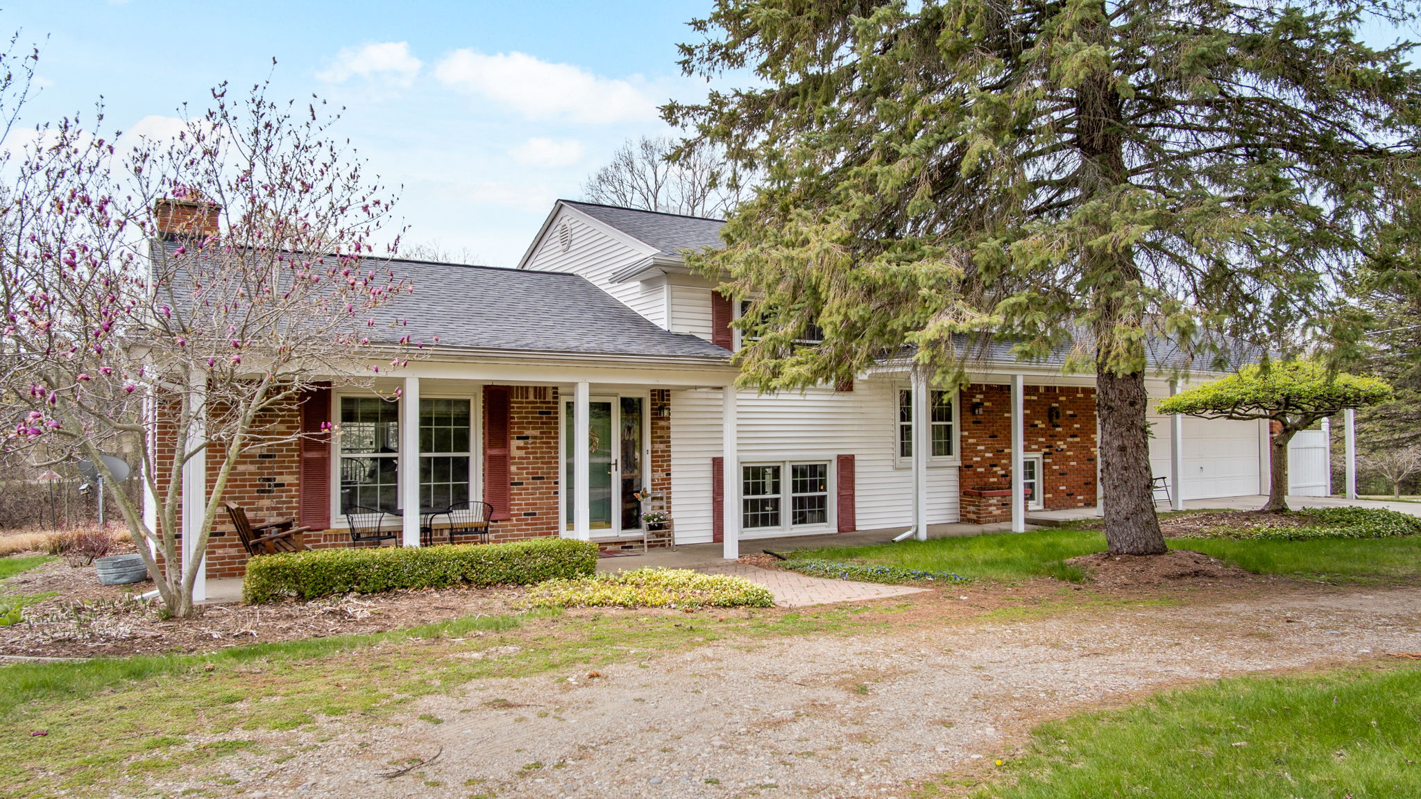 3525 Paint Creek Ln, Brandon Township, MI 48371 Michigan Video Tours