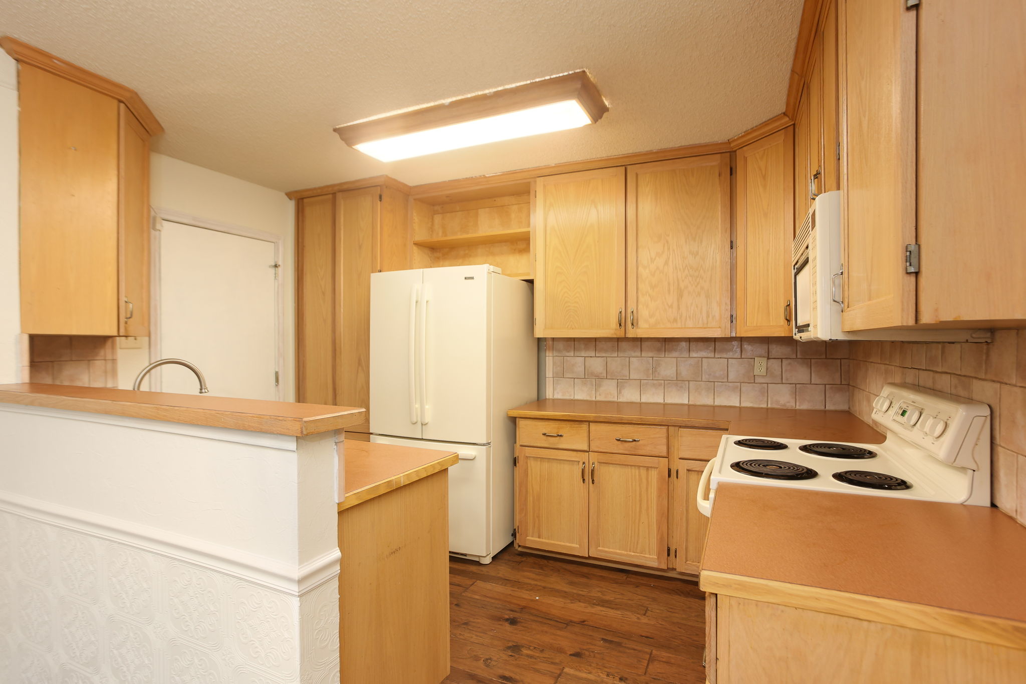 728 Meadow Gate, Converse, TX 78109, USA Photo 6