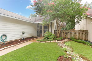 728 Meadow Gate, Converse, TX 78109, USA Photo 1
