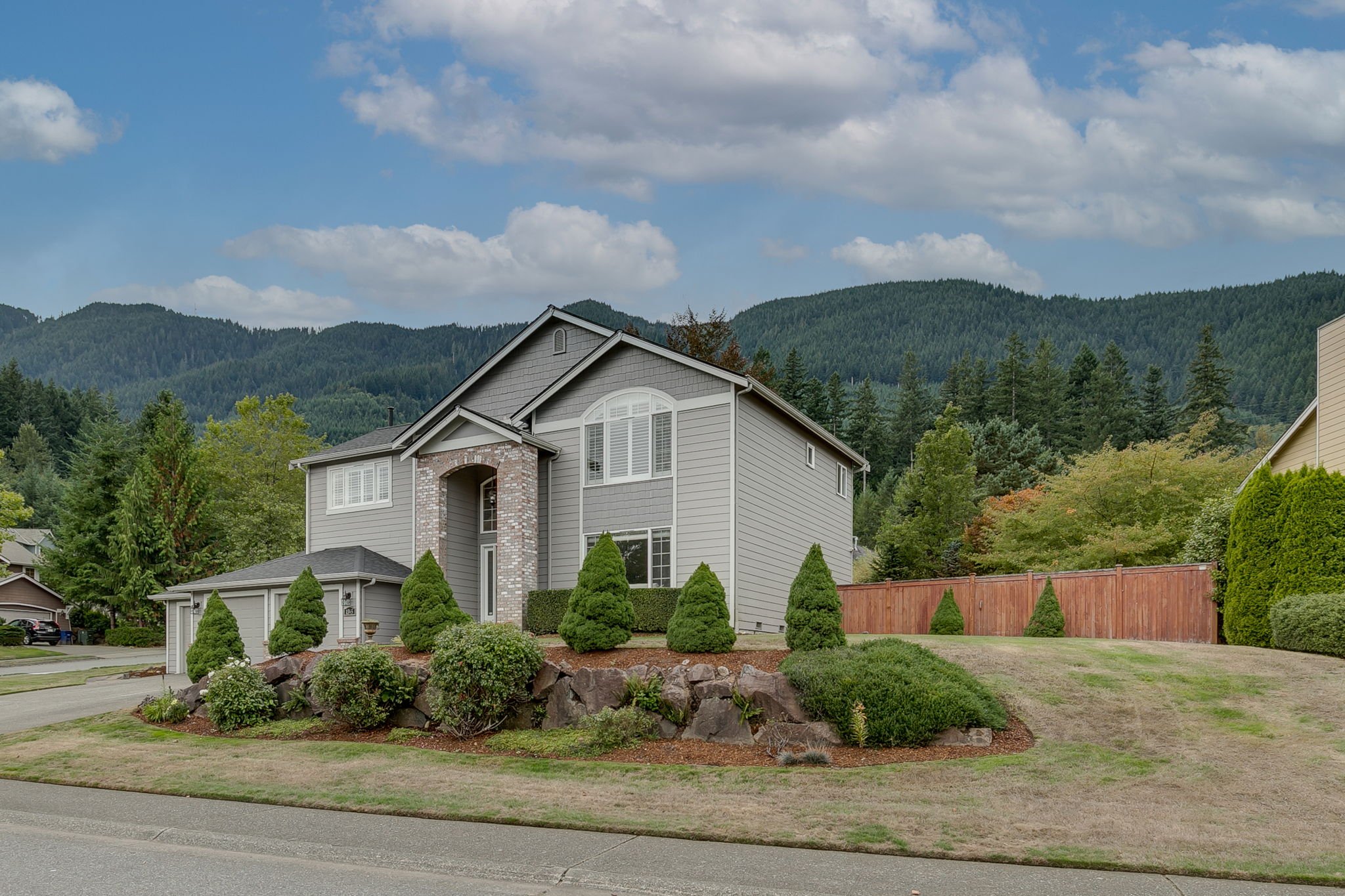 1365 Hemlock Ave SW, North Bend, WA 98045, USA Photo 3