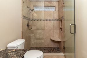 Full Bath 2