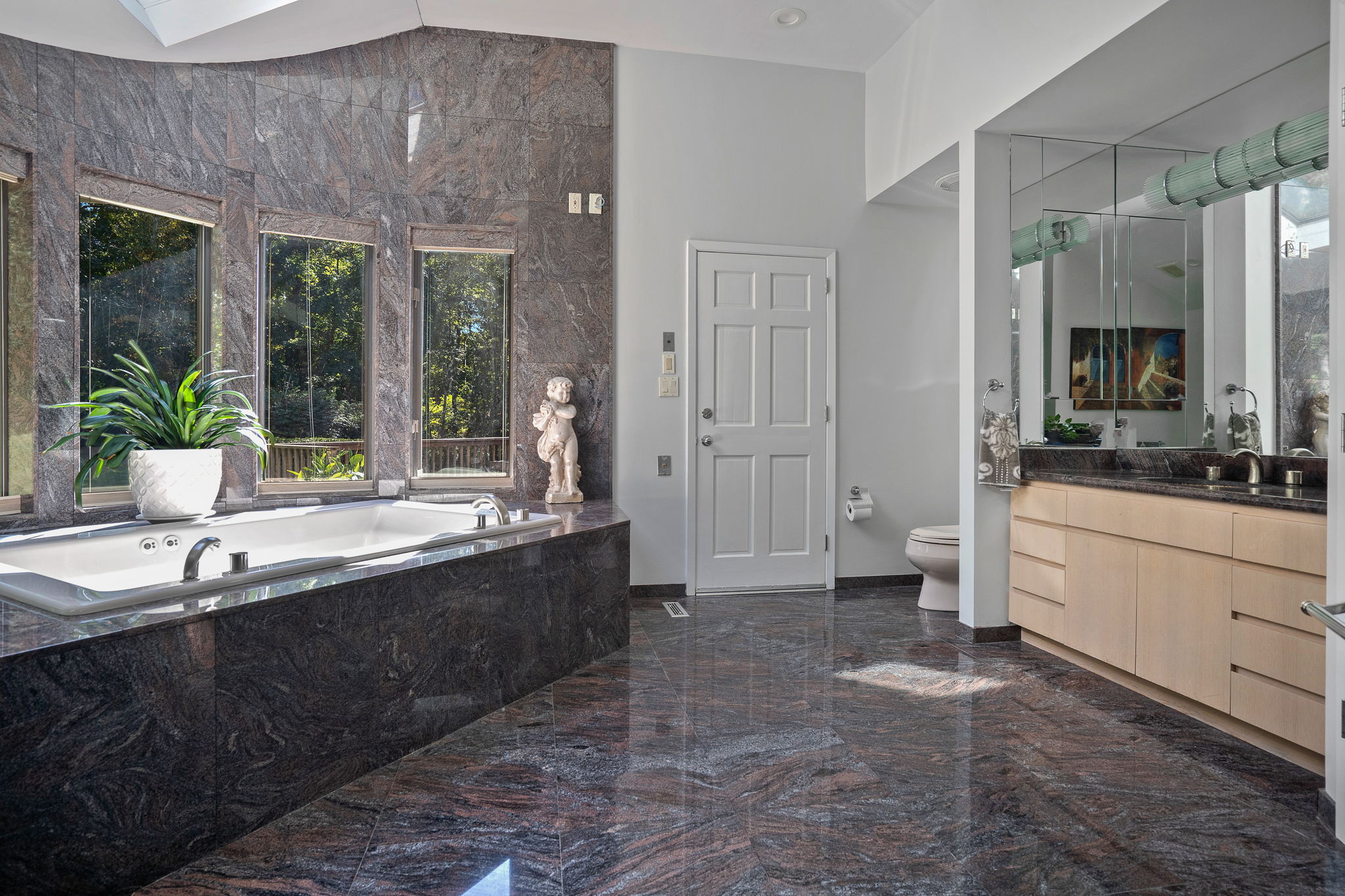 1535 Laurel Hollow Rd, Syosset, NY 11791, USA Photo 26