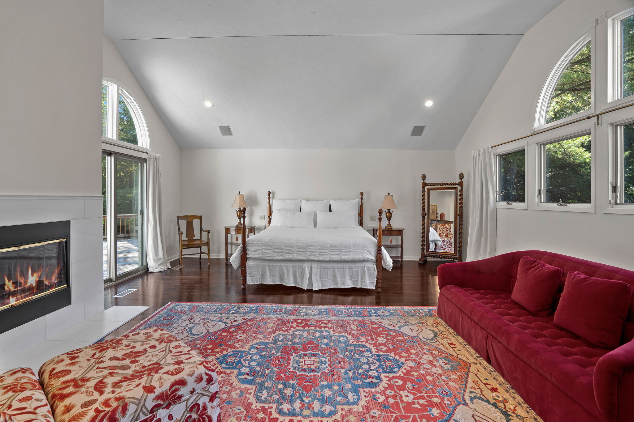 1535 Laurel Hollow Rd, Syosset, NY 11791, USA Photo 23