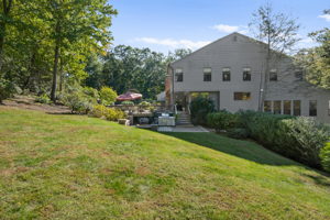 1535 Laurel Hollow Rd, Syosset, NY 11791, USA Photo 47