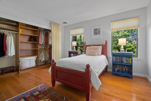 1535 Laurel Hollow Rd, Syosset, NY 11791, USA Photo 30