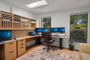 1535 Laurel Hollow Rd, Syosset, NY 11791, USA Photo 37