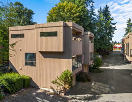 1409 N 200th St, Shoreline, WA 98133, USA Photo 6