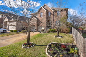 2508 Golden Gate Park, Austin, TX 78732, US Photo 2