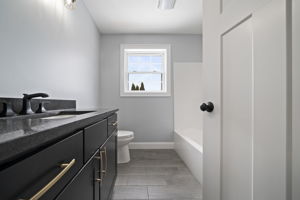47 Hobart St, Manchester, NH 03104, US Photo 39