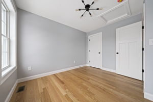 47 Hobart St, Manchester, NH 03104, US Photo 38