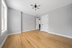 47 Hobart St, Manchester, NH 03104, US Photo 36