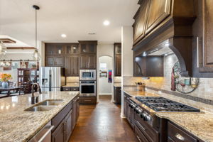 205 Mia Dr, Austin, TX 78738, US Photo 8