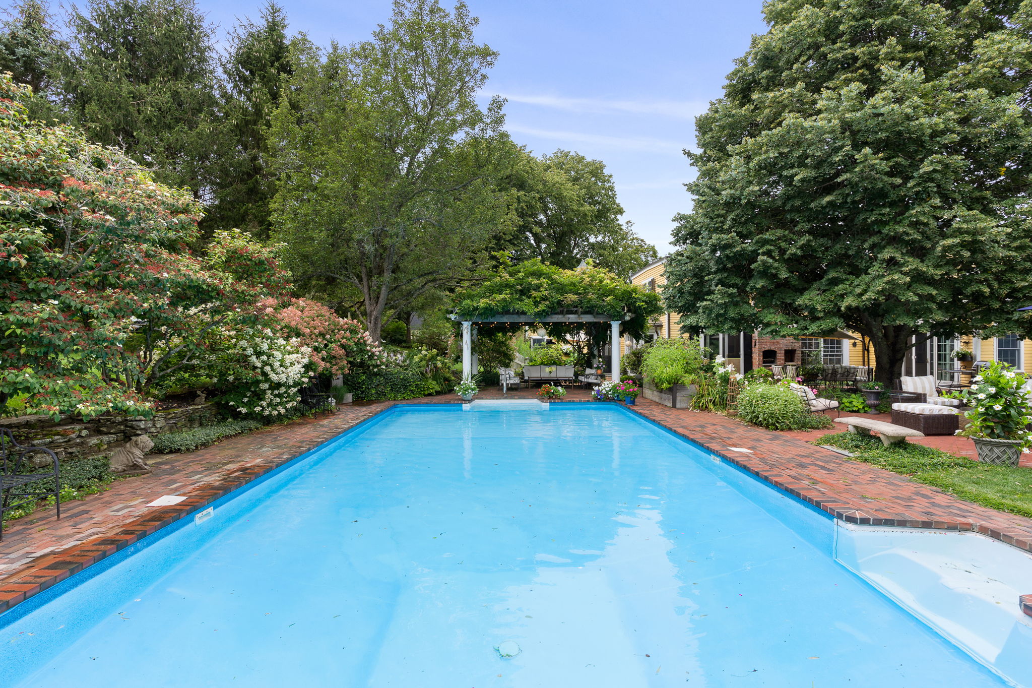 155 Cherry St, Wenham, MA 01984, USA Photo 10