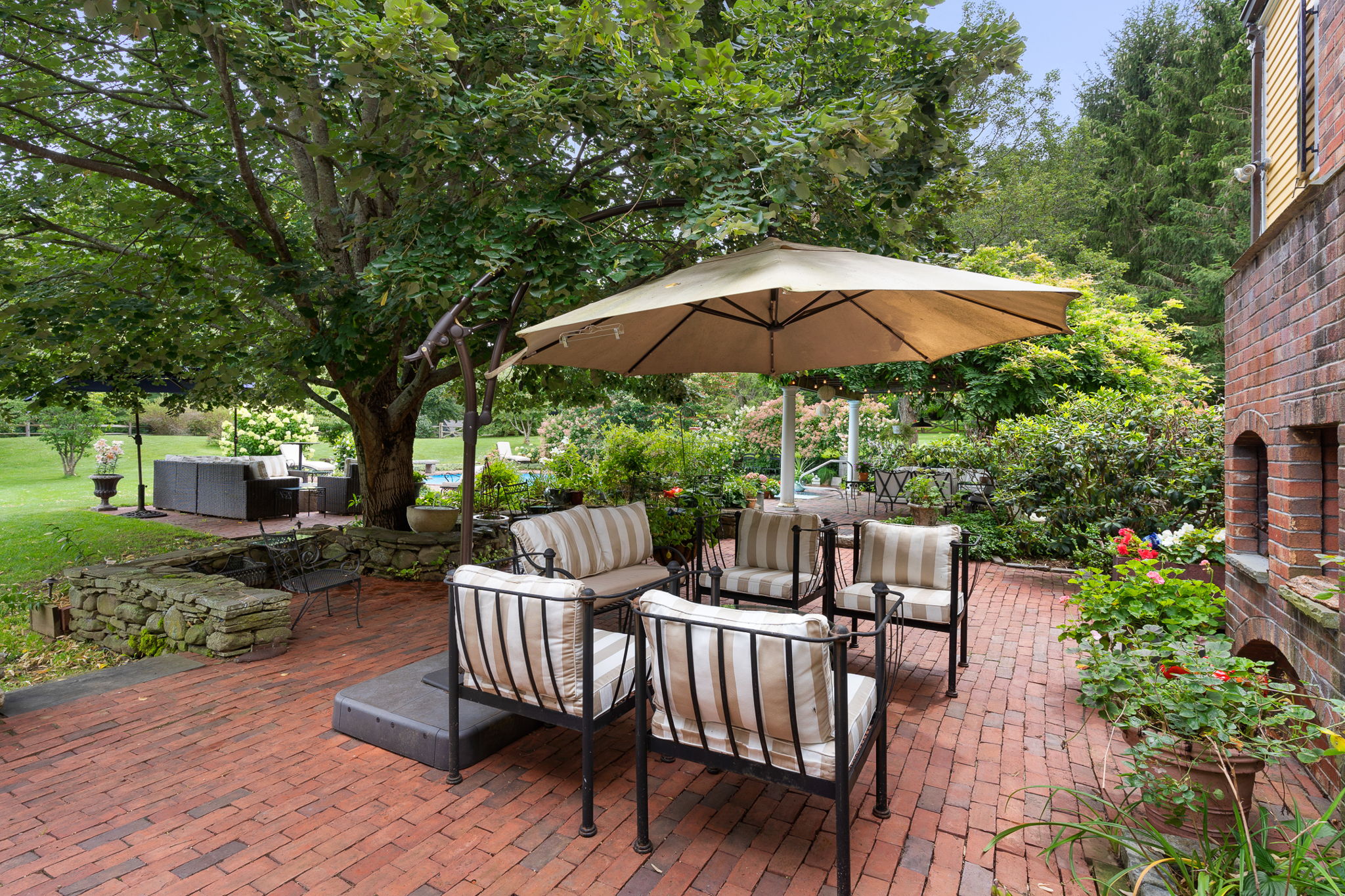 155 Cherry St, Wenham, MA 01984, USA Photo 16