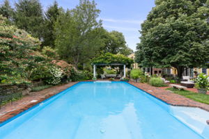 155 Cherry St, Wenham, MA 01984, USA Photo 9