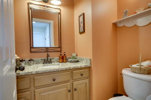 207 Tree Hill Rd, Berlin, CT 06037, US Photo 13