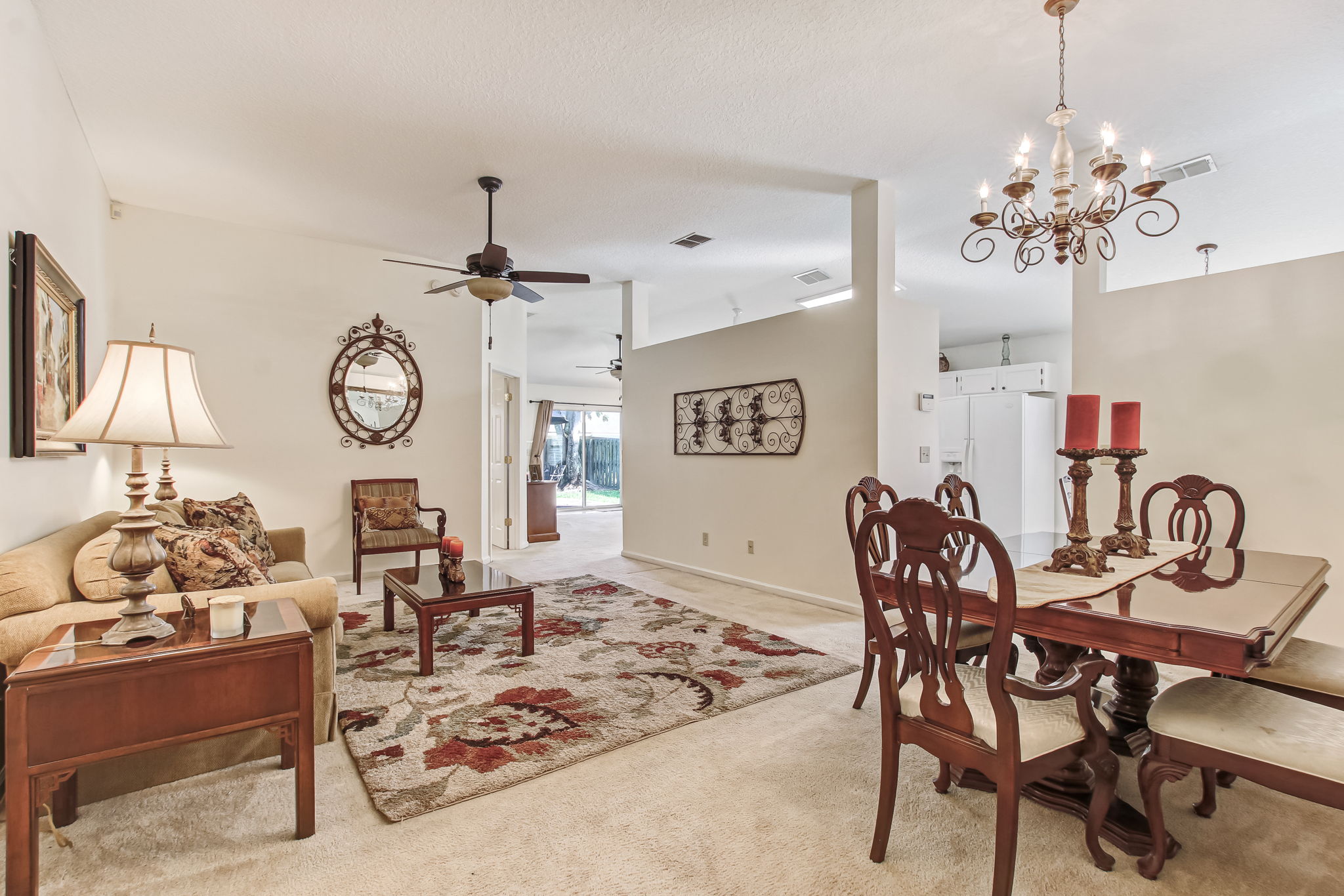 Living Room/Dining Room