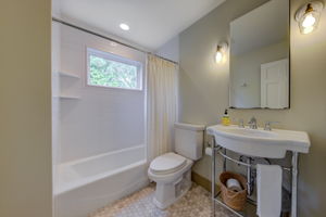Bathroom Upstairs