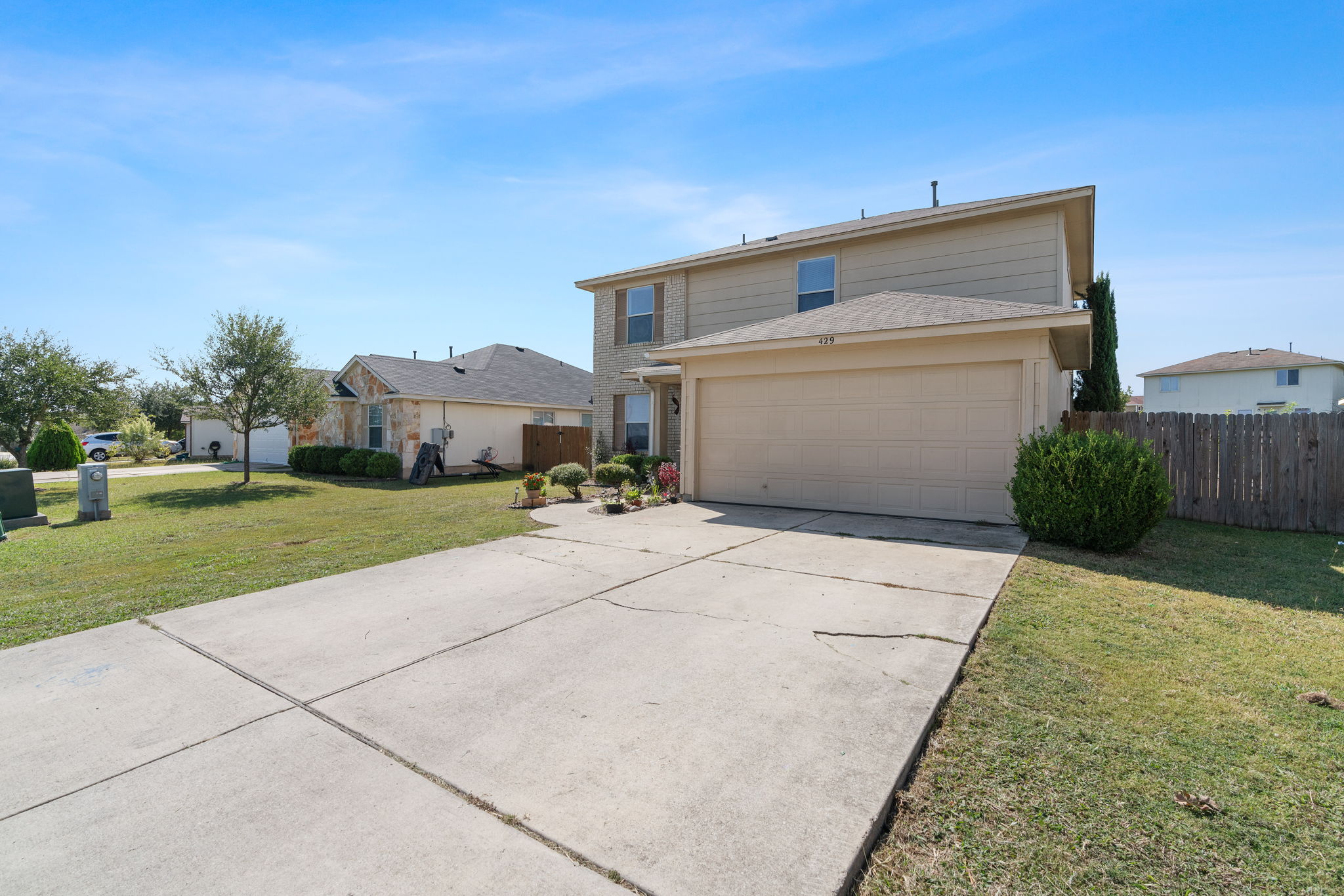 429 Atlantis, Kyle, TX 78640, USA Photo 3