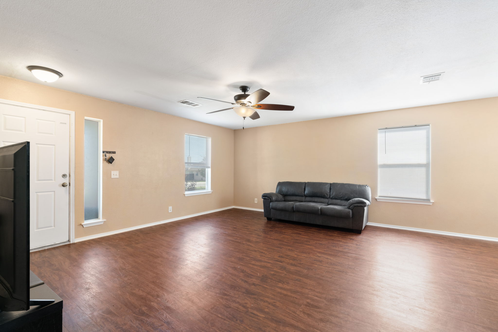 429 Atlantis, Kyle, TX 78640, USA Photo 8