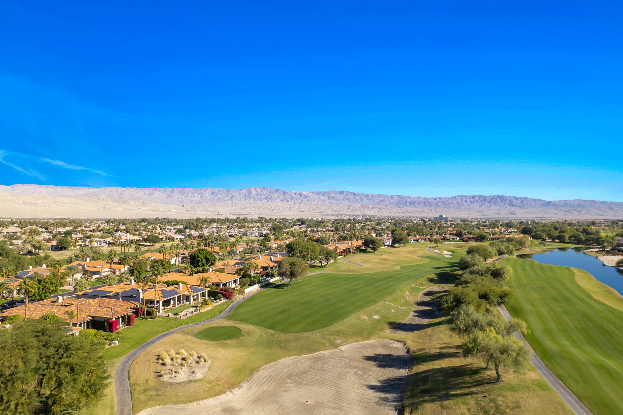 290 Loch Lomond Rd, Rancho Mirage, CA 92270, USA Photo 14