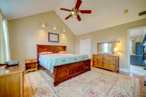 570 Hill St, Bristol, CT 06010, US Photo 27