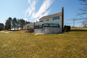 570 Hill St, Bristol, CT 06010, US Photo 13
