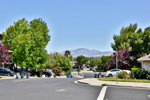 11901 Bloomington Way, Dublin, CA 94568, USA Photo 42