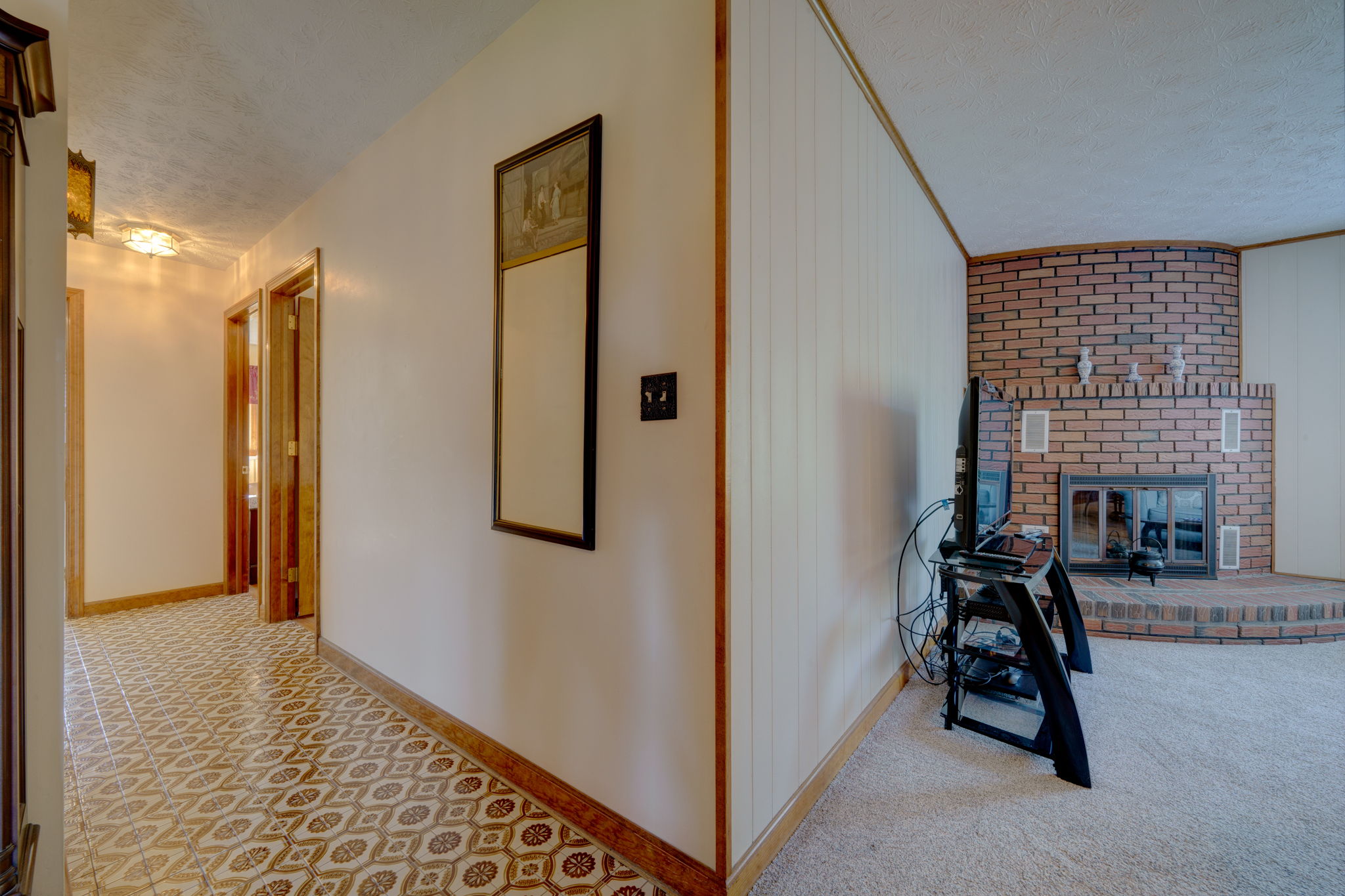9 Angela Dr, Wethersfield, CT 06109, USA Photo 55