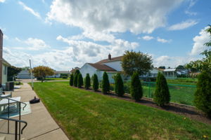 9 Angela Dr, Wethersfield, CT 06109, USA Photo 14