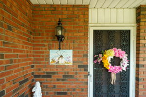 9 Angela Dr, Wethersfield, CT 06109, USA Photo 6